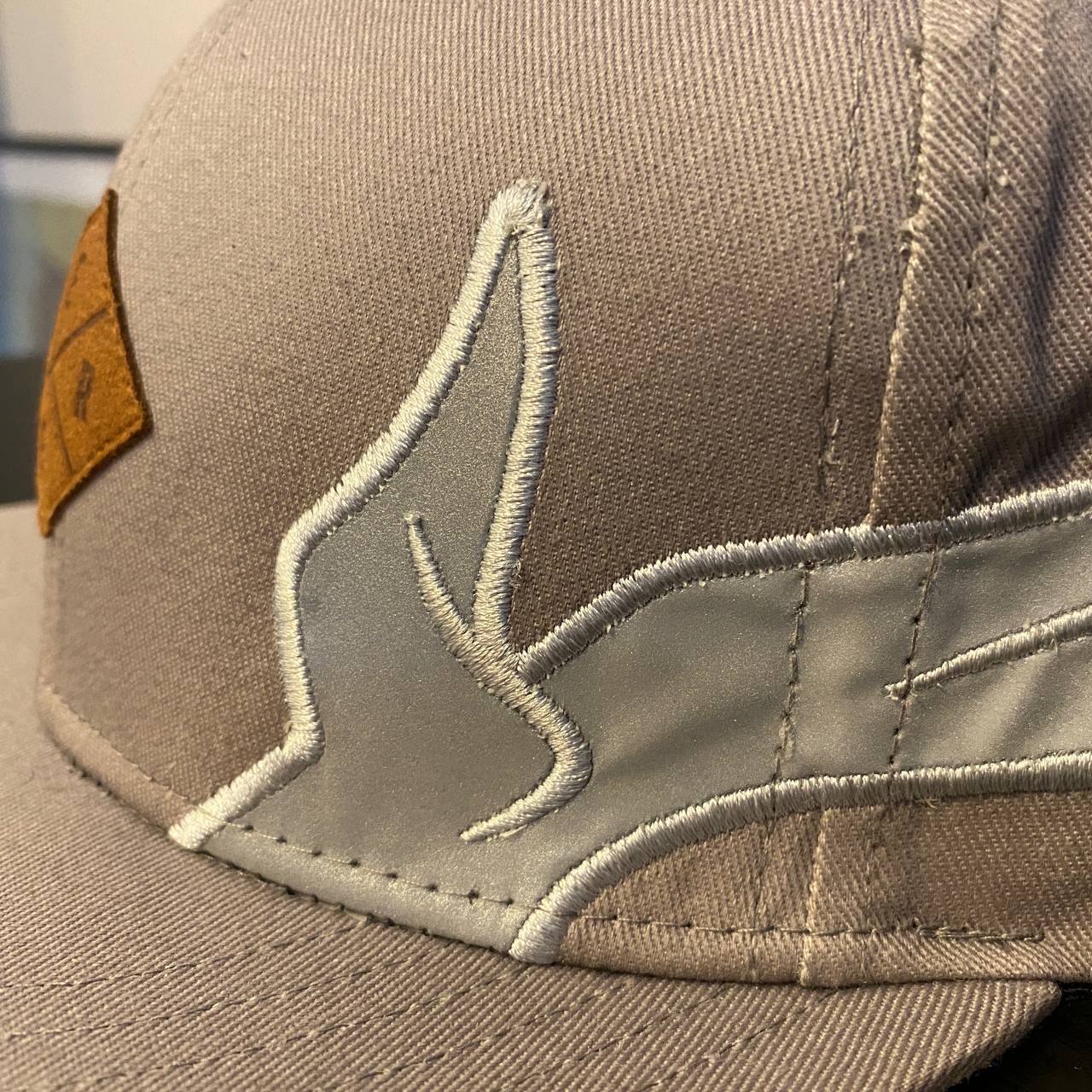 V-ART: SAMPLE HATS