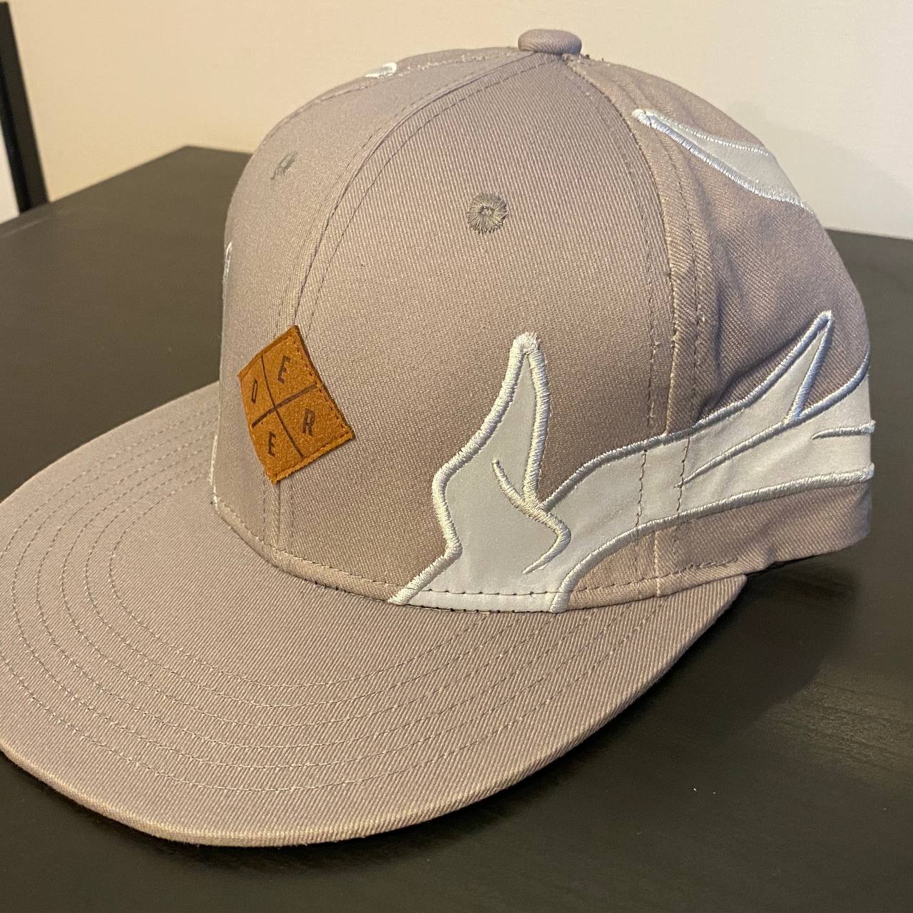 V-ART: SAMPLE HATS