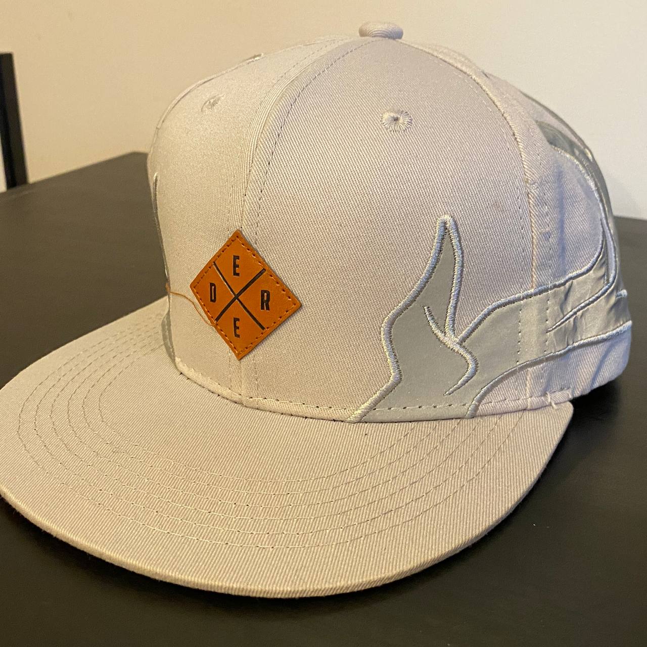 V-ART: SAMPLE HATS