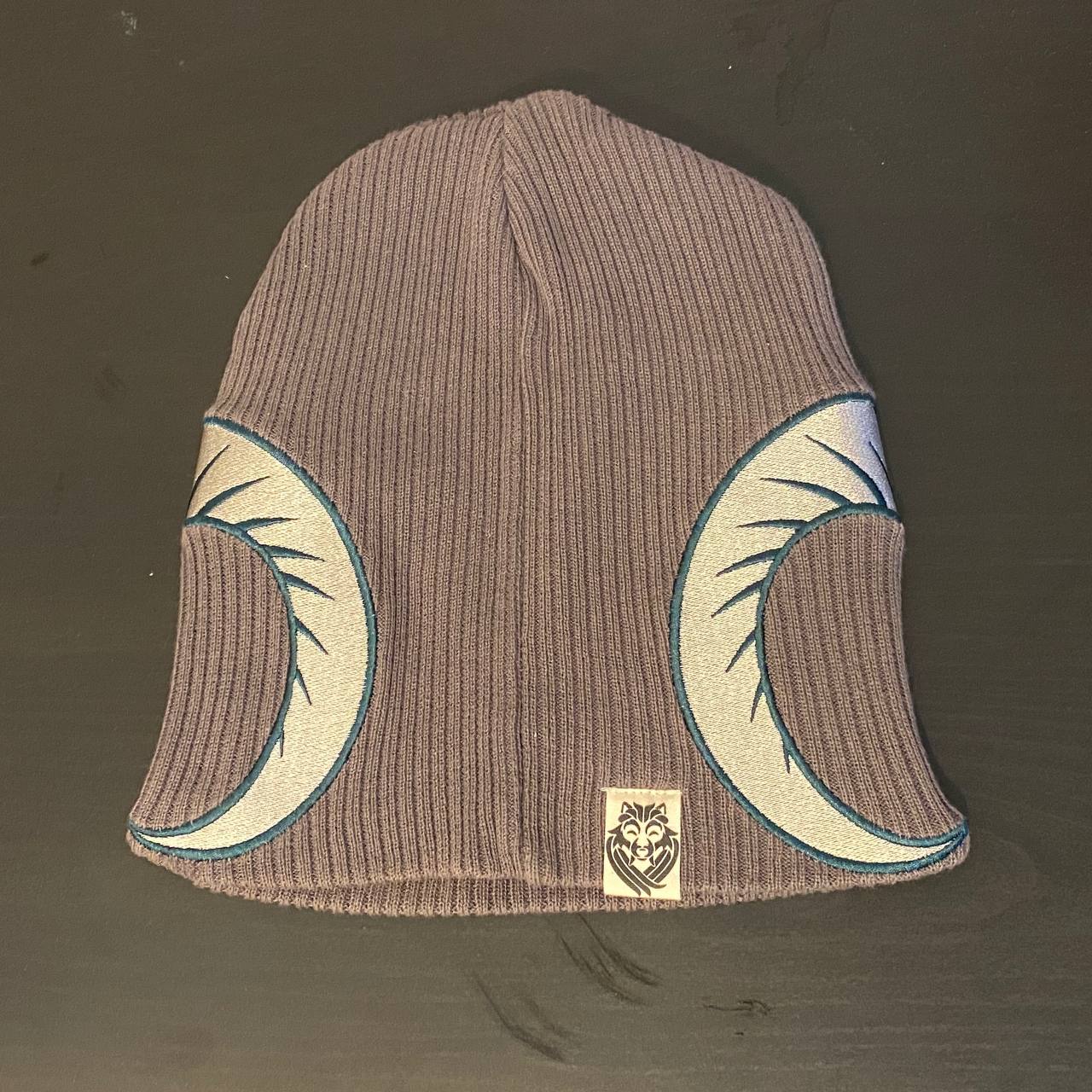 V-ART: BEANIES